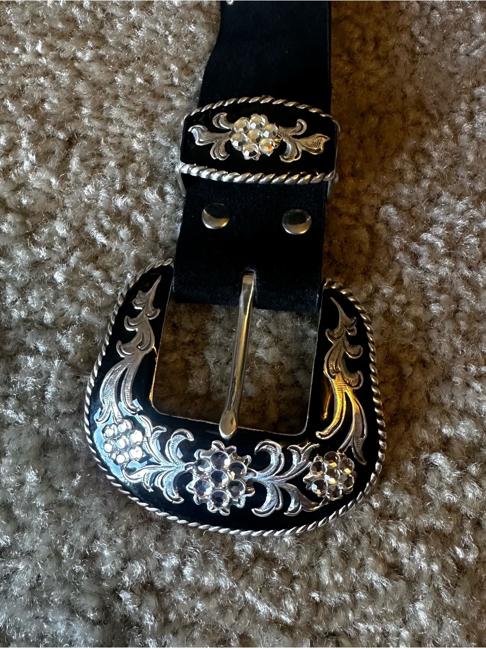 Vtg Nocona Belt Womens Black Suede Silver Rhinestones Concho Western Bling XL - Picture 3 of 7